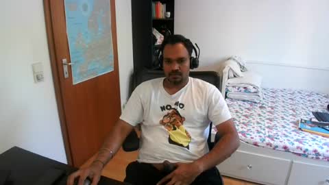 Sam online show from June 15, 1:13 pm
