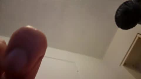 Julie online show from January 8, 10:27 pm