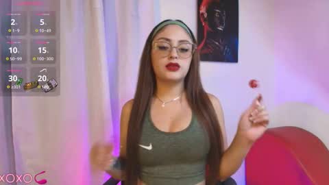 JUAN AND JULI online show from October 7, 9:45 pm