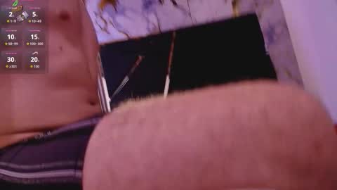 JUAN AND JULI online show from October 30, 10:32 pm