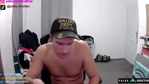 plkrisztian online show from December 3, 5:44 pm