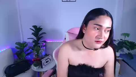 Ploysai online show from October 4, 8:12 am
