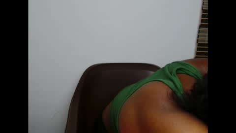 plumnjuicyx online show from October 22, 3:29 am