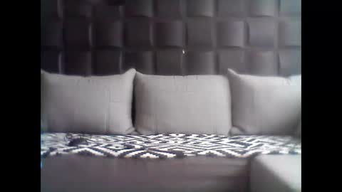 plutomaniaxxx online show from February 19, 9:49 am