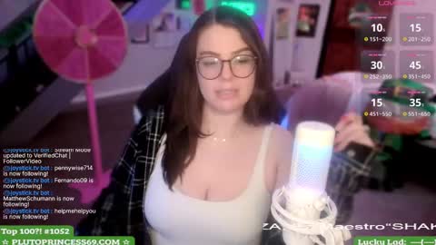 Snapshot of plutoprincess69 chatting on March 8, 7:27 am Pluto Princess online show from March 8, 7:27 am