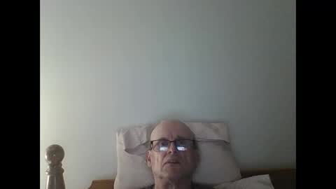 trek 11 online show from October 9, 4:10 am