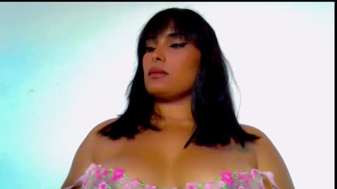 Snapshot of pocahontasexxy chatting on October 16, 8:37 am DaniellaBaby online show from October 16, 8:37 am