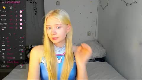 Mary online show from November 22, 6:45 am