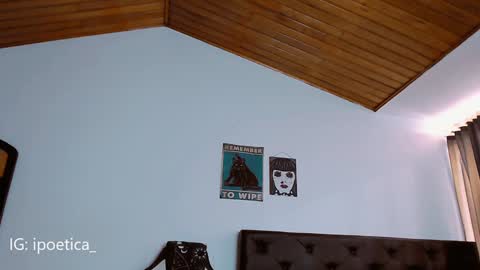 Snapshot of poeeticaa_ chatting on January 9, 12:09 pm IG ipoetica online show from January 9, 12:09 pm