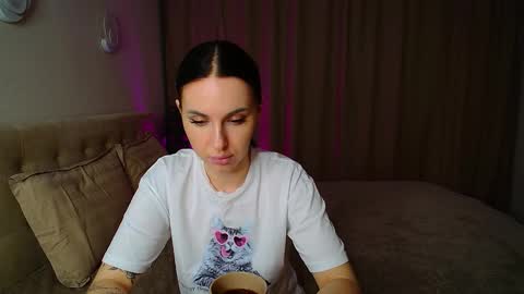 Snapshot of poison_inyour_mind chatting on November 22, 6:40 pm poison_inyour_mind online show from November 22, 6:40 pm