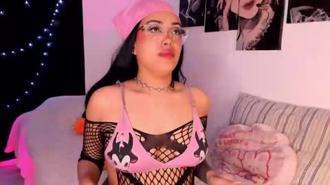Willow                      Hours 12pm to 630pm Colombian time FRIDAY AND SUNDAY FREE DAYS online show from February 13, 9:49 pm