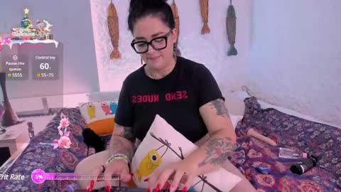 poisson_ivy_ online show from December 21, 2:58 pm