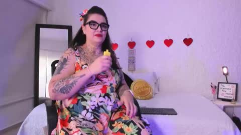 poisson_ivy_ online show from September 19, 9:37 pm