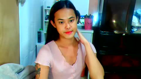 Snapshot of pokwang4you chatting on May 24, 5:18 pm pokwang4you online show from May 24, 5:18 pm