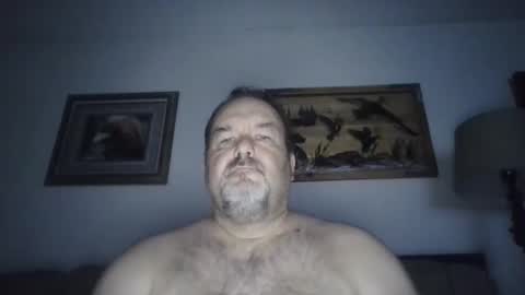 Snapshot of polarisman74 chatting on December 3, 1:52 am polarisman74 online show from December 3, 1:52 am