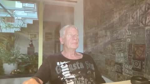 Paul online show from May 4, 5:53 pm