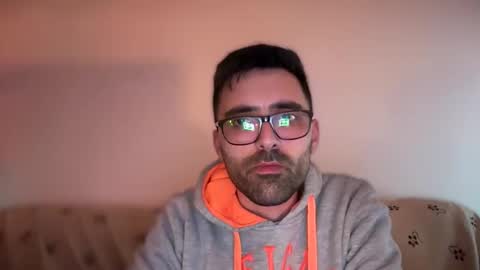 Snapshot of pollabeta chatting on March 19, 9:08 pm pollabeta online show from March 19, 9:08 pm