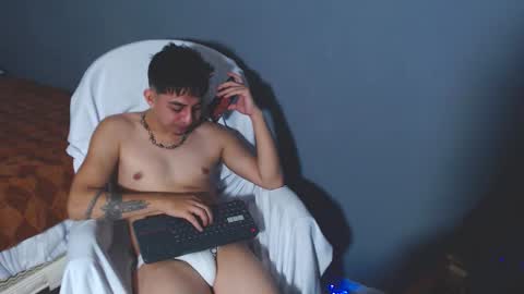 pollocol4u online show from February 20, 1:35 am