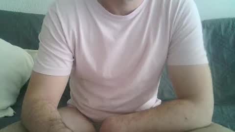Snapshot of pollon20cm1988 chatting on May 4, 3:30 pm pollon20cm1988 online show from May 4, 3:30 pm