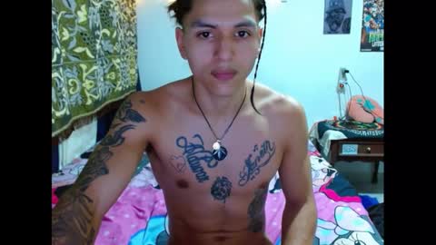 Snapshot of pollon8_kbezon chatting on January 5, 12:09 am Gian online show from January 5, 12:09 am