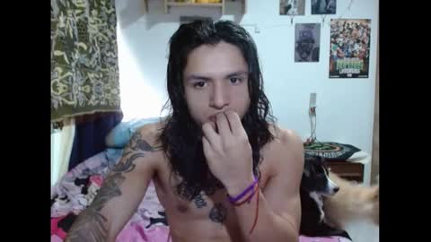 Snapshot of pollon8_kbezon chatting on January 8, 4:00 pm Gian online show from January 8, 4:00 pm