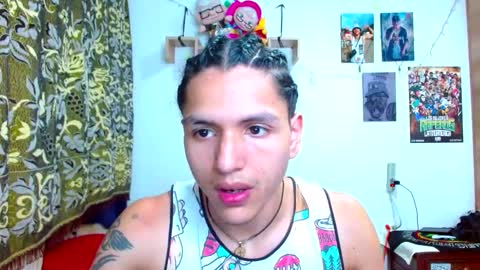 Snapshot of pollon8_kbezon chatting on March 11, 8:20 pm Gian online show from March 11, 8:20 pm