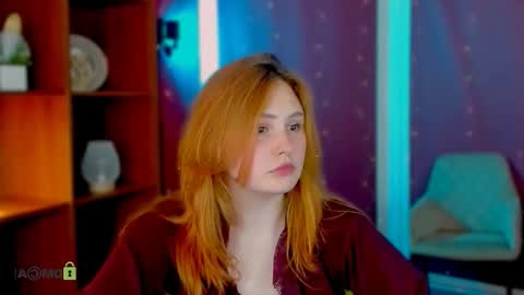 Snapshot of polly_cute1 chatting on February 25, 1:21 pm polly_cute1 online show from February 25, 1:21 pm