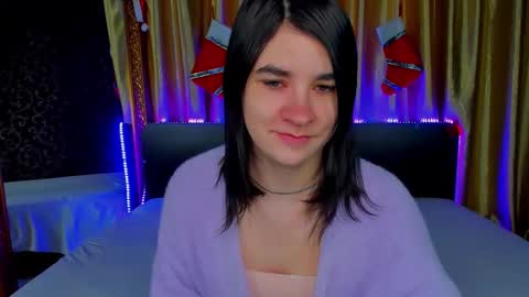 Snapshot of polly_love_ chatting on February 1, 7:07 am Polly online show from February 1, 7:07 am