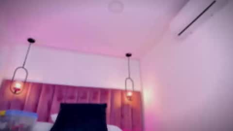 Snapshot of pollybabe_ chatting on February 6, 10:29 am POLLY online show from February 6, 10:29 am