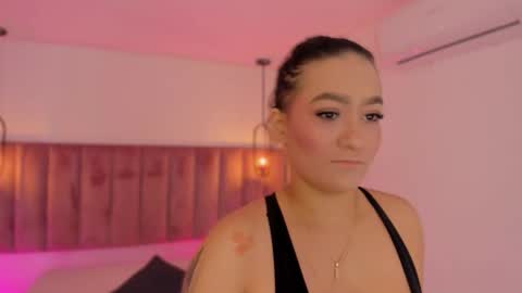 Snapshot of pollybabe_ chatting on February 10, 10:08 am POLLY online show from February 10, 10:08 am