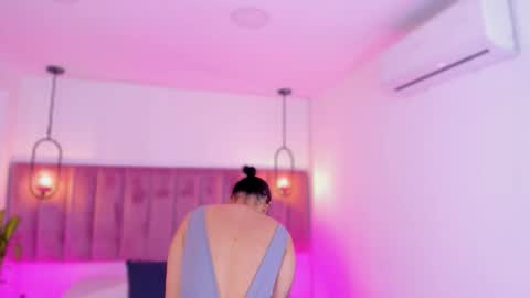 Snapshot of pollybabe_ chatting on February 17, 10:12 am POLLY online show from February 17, 10:12 am