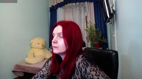 Snapshot of pollygreen chatting on January 7, 8:24 am Olivia online show from January 7, 8:24 am