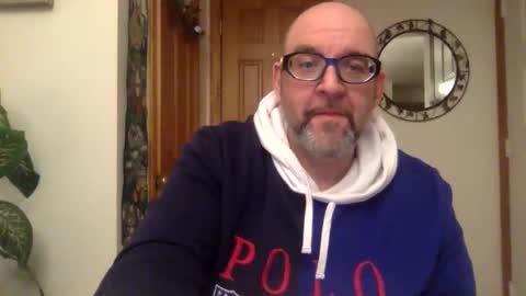 Snapshot of poloking_92 chatting on February 27, 3:06 am Honey Dior Polo King online show from February 27, 3:06 am