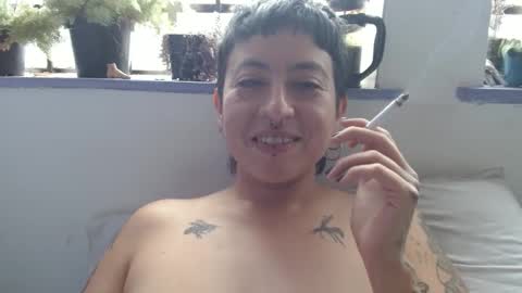 Snapshot of poly_mer chatting on December 21, 4:57 pm Poly online show from December 21, 4:57 pm