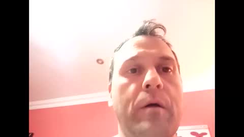 Snapshot of pomplinero chatting on January 15, 5:05 pm pomplinero online show from January 15, 5:05 pm