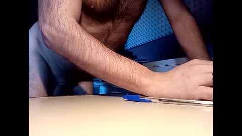 pomplinero online show from February 7, 8:22 am