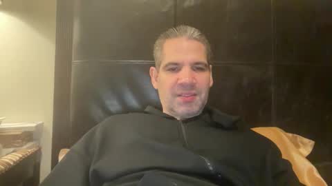 Snapshot of ponchynyc chatting on February 18, 10:50 pm PONCH online show from February 18, 10:50 pm