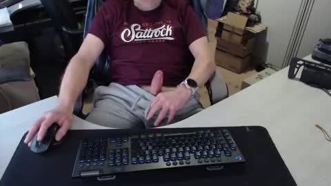 Snapshot of poodledude chatting on February 16, 2:46 pm Dave online show from February 16, 2:46 pm