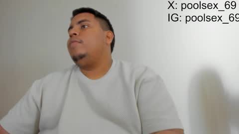 poolsexx_69 online show from September 18, 8:22 pm
