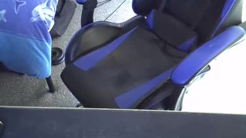 pop196705 online show from December 2, 7:25 am