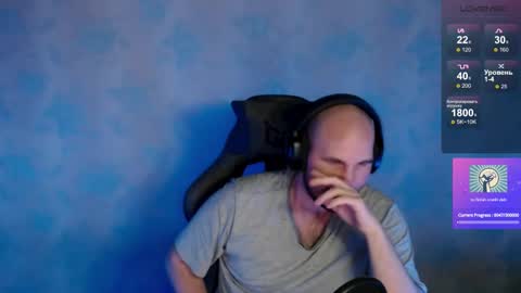 Snapshot of popadosik_mod chatting on February 14, 5:57 pm Popadosik mod online show from February 14, 5:57 pm