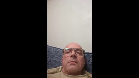 popaulm44 online show from May 17, 4:47 pm