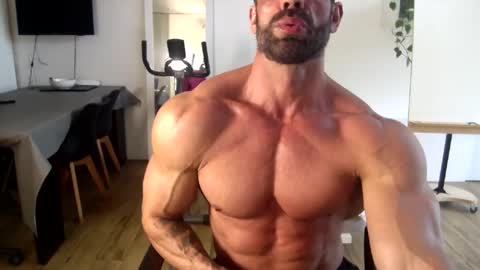 Snapshot of popopo00 chatting on November 19, 4:18 pm popopo0 online show from November 19, 4:18 pm