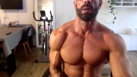 Snapshot of popopo00 chatting on December 5, 11:08 am popopo0 online show from December 5, 11:08 am