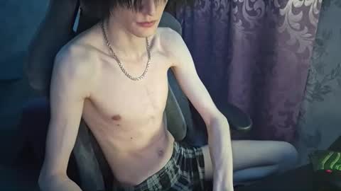 popoul_couple online show from March 18, 9:29 pm