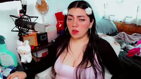 Poppy Kensington online show from August 4, 10:12 pm