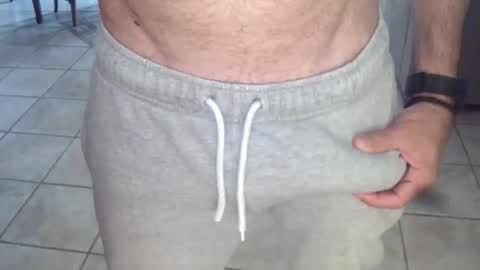 porcellobolognese online show from October 29, 8:38 am