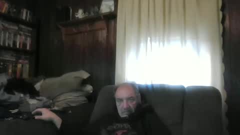 porkingit400 online show from December 3, 7:34 pm