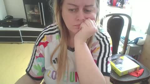 MelissOfficial online show from March 25, 10:21 am