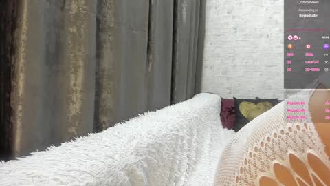 Viki Di online show from December 25, 2:35 am